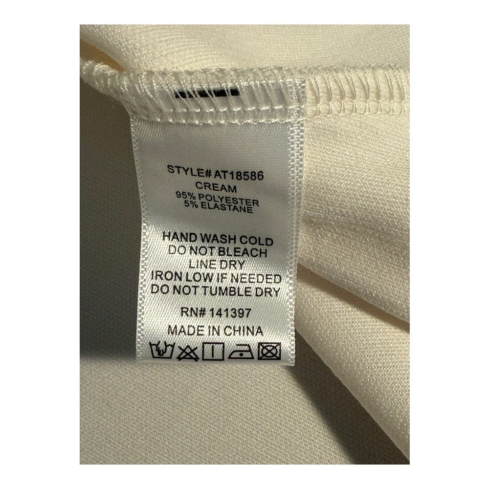 Astr White Textured Blouse - Picture 8 of 8